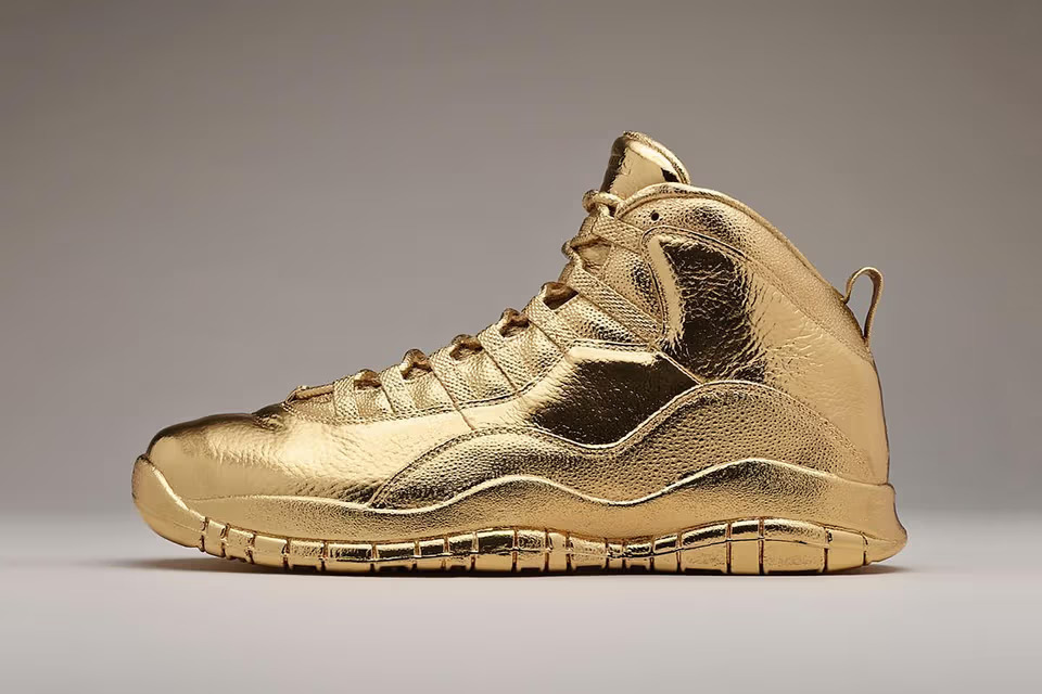 10 đôi sneaker đắt giá nhất mọi thời đại-3.jpg