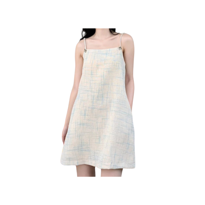 3 kiểu váy ngắn màu trắng bật chất resortchic cho mùa Hè 2025-2.png