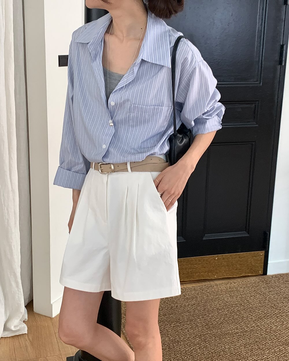 4 mẫu áo hack tuổi đỉnh không kém áo phông nhưng nữ tính hơn chị em nên có hết để mặc đẹp mỗi ...jpg