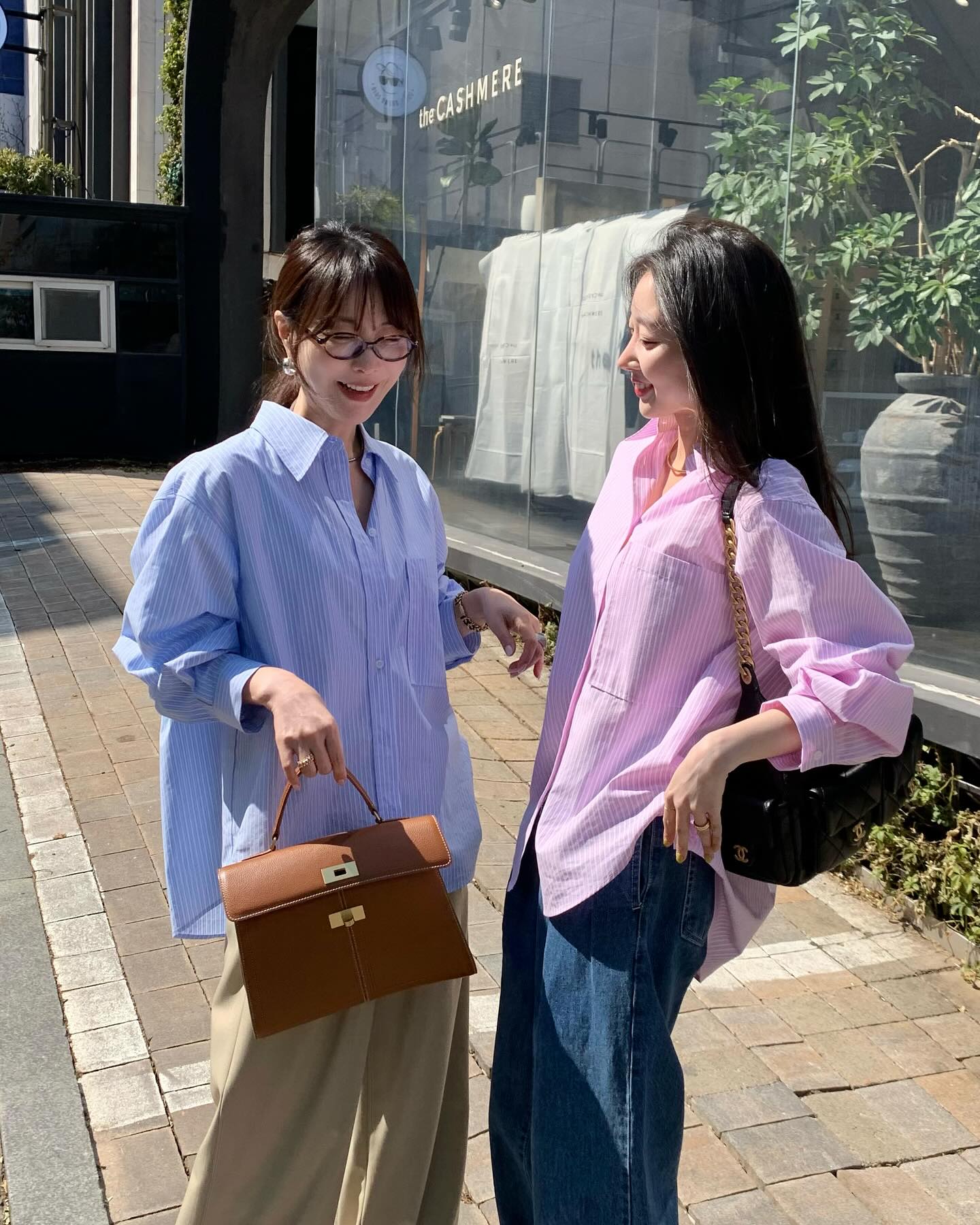 4 mẫu áo hack tuổi đỉnh không kém áo phông nhưng nữ tính hơn chị em nên có hết để mặc đẹp mỗi ...jpg