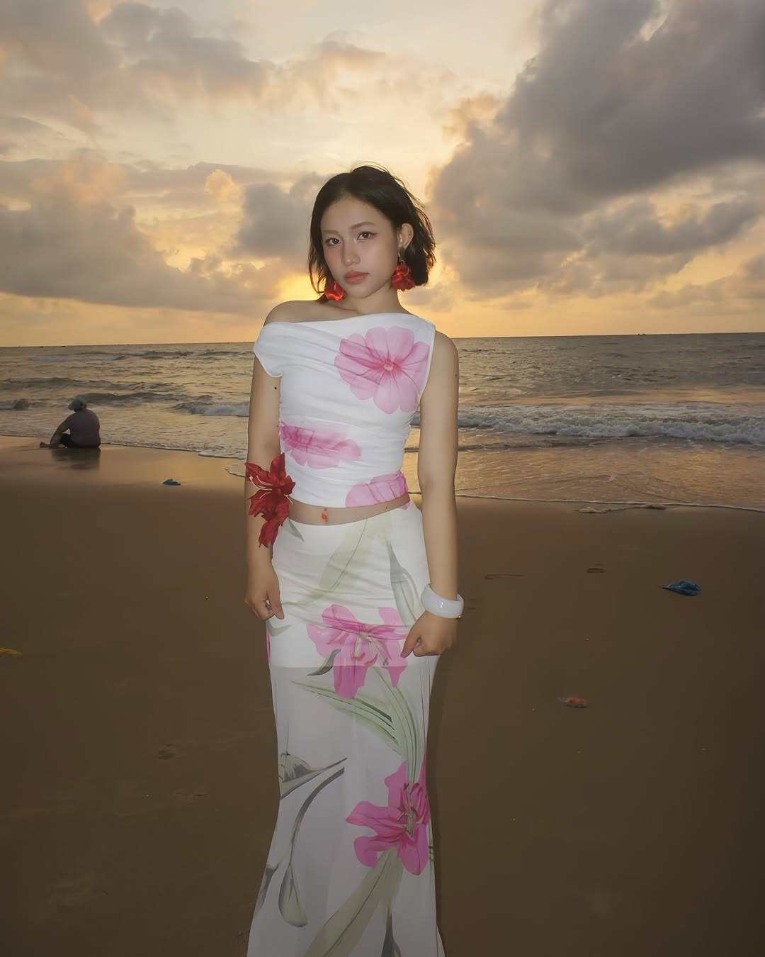 6 kiểu váy mùa hè giới trẻ Việt ưa chuộng-5.jpg