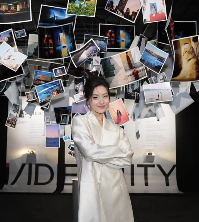 Áo blazer giúp nàng khoác lên mình hình ảnh quý cô hiện đại-5.webp