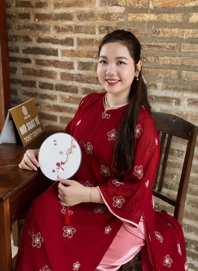 Áo dài bigsize dành riêng cho cô nàng ngoại cỡ-4.webp