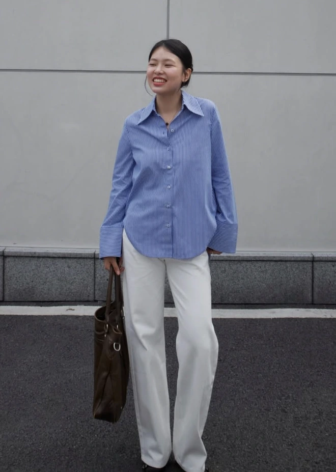 Áo sơ mi kẻ sọc luôn là lựa chọn thời thượng nhất-1.webp