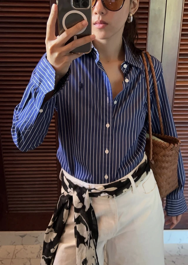 Áo sơ mi kẻ sọc luôn là lựa chọn thời thượng nhất-6.webp