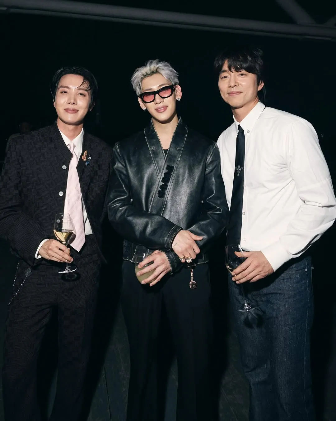 BamBam Bright Fourth cùng dàn sao Thái tỏa sáng tại Paris Fashion Week XuânHè 2026-9.webp