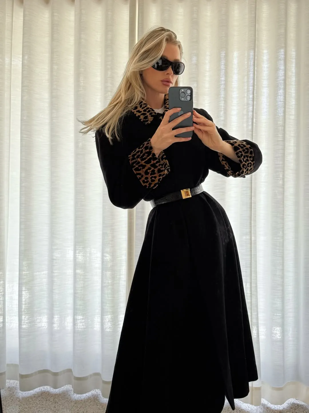 Best Fit Wins Elsa Hosk mang phong cách Scandinavian làm ấm mùa đông Los Angeles-2.webp