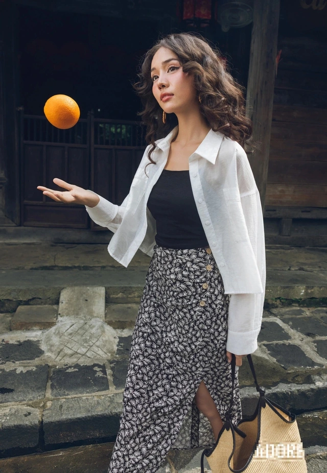 Blazer áo khoác dáng ngắn lên ngôi khi nàng ưu tiên cho vẻ ngoài phong cách-5.webp