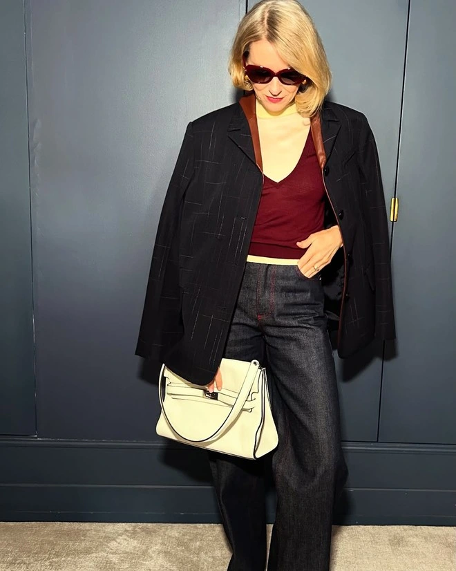 Blazer và quần jeans cặp đôi đường phố mới của mùa-10.webp