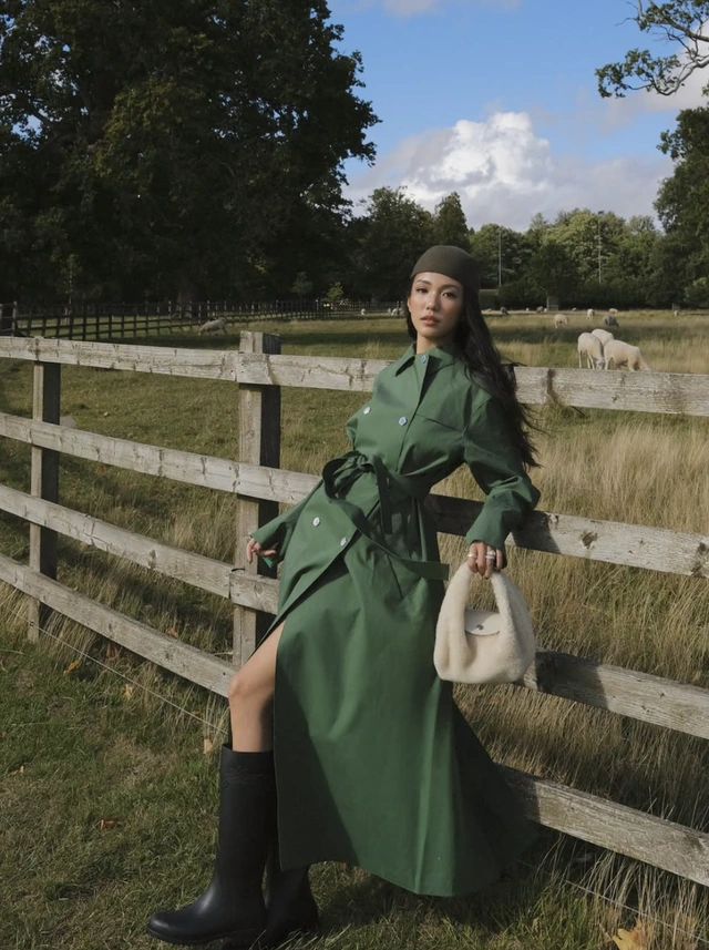 Bốt thời thượng nâng tầm phong cách chỉ trong một bước chân-3.webp