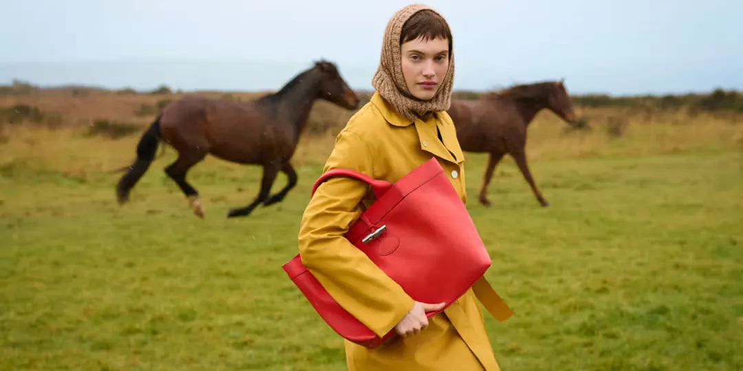 BST Longchamp Thu Đông 2025 Hòa mình vào thiên nhiên-1.webp