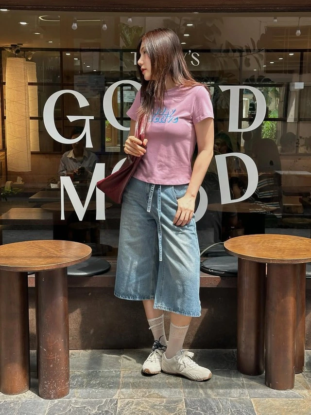 Cá tính cho phong cách dạo phố với quần jeans lửng-7.webp