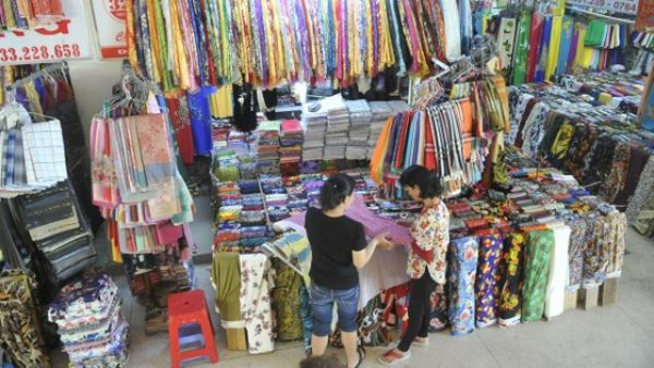 Chợ Bình Tây-1.jpg