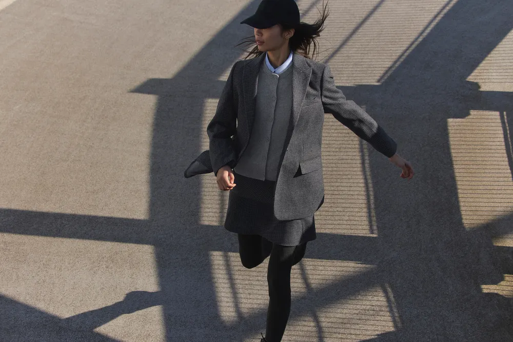 Công thức mặc đẹp cho khoảnh khắc giao mùa-5.webp