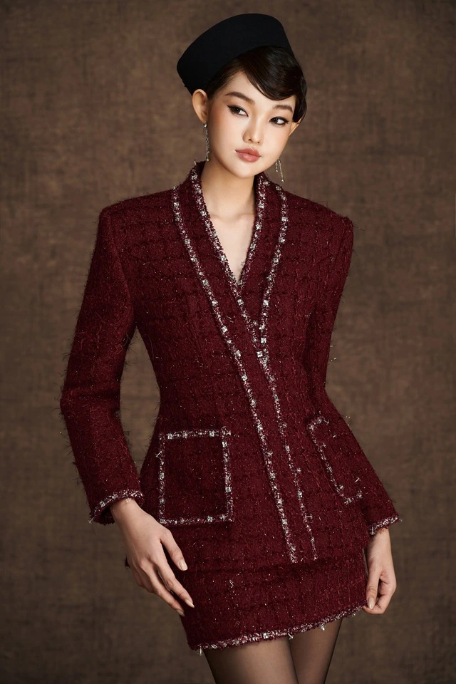 Đầm dự tiệc đơn sắc cách gây ấn tượng ngay từ cái nhìn đầu tiên-4.webp