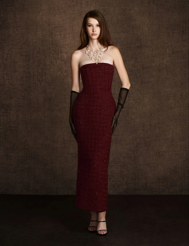 Đầm dự tiệc đơn sắc cách gây ấn tượng ngay từ cái nhìn đầu tiên-6.webp