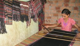 Nghề dệt thổ cẩm truyền thống của người H’rê đất Quảng