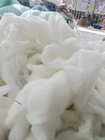 Bông trắng đẹp, nhồi gối, trần chăn, may áo.