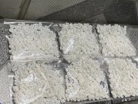 Cúc áo sm màu trắng đục