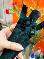 Khoá áo số 8 dài 65 đến 67 cm