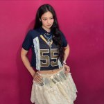 Áo Jersey trở thành “must-have” item của các thần tượng K-pop