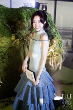 Thảm đỏ ELLE Beauty Awards 2025: Vũ trụ cảm xúc qua những trang phục tinh khôi