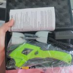 Máy cắt vải cầm tay mini chạy bằng pin