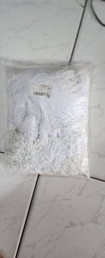 Dây xỏ treo thẻ bài bấm nhựa màu trắng