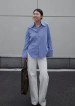 Áo sơ mi kẻ sọc luôn là lựa chọn thời thượng nhất