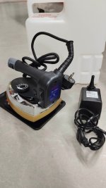 Bàn là củ bơm a800