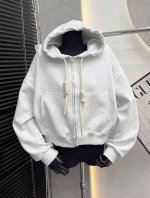 Em cần tìm kho sỉ áo khoác