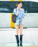 Nâng tầm khí chất với bốt da cổ cao cá tính