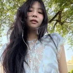 Best Fit Wins: “Off-duty” Jennie (BLACKPINK) khơi gợi phong cách mùa Hè châu Âu