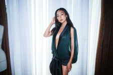 Sau Mikey Madison, Greta Lee trở thành đại sứ toàn cầu mới của Dior dưới thời Jonathan Anderson