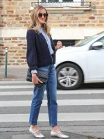 Kiểu áo khoác đẹp nhất khi mặc cùng quần jeans xanh