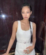 Bỏ túi mẹo phối đồ với Cloud Dancer – màu của năm 2026