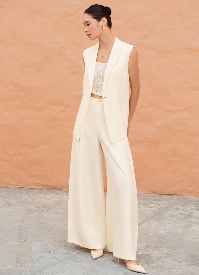 Diện áo vest mùa hè trẻ trung đến ngỡ ngàng-8.webp