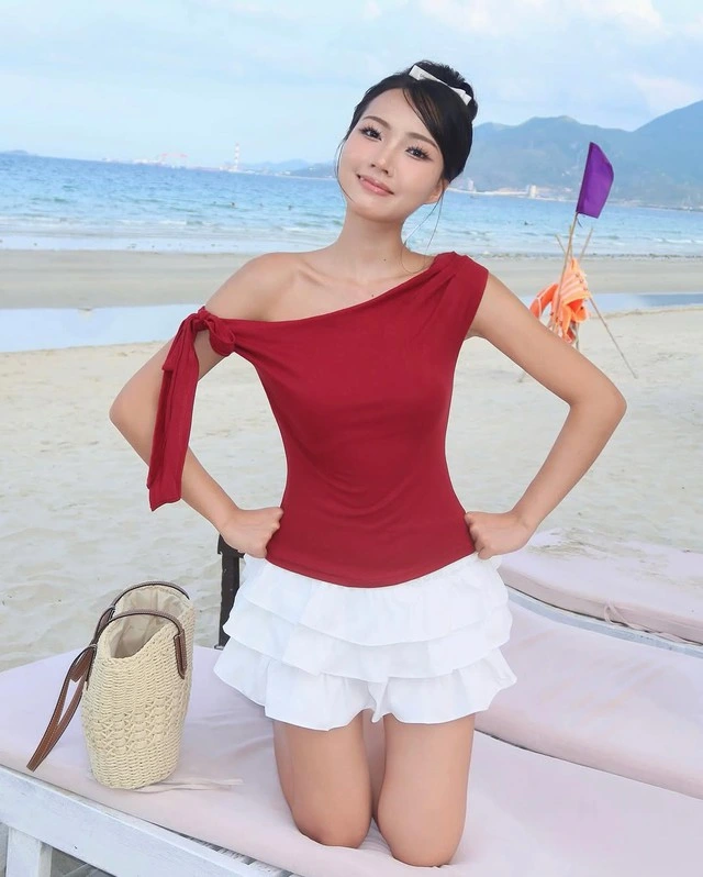 Hóa thành bản tình ca mùa thu với chân váy xếp tầng-4.webp