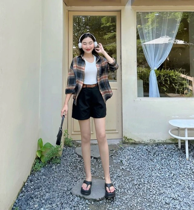 Họa tiết kẻ ca rô khó tính nhưng vẫn chinh phục mọi phong cách-2.webp