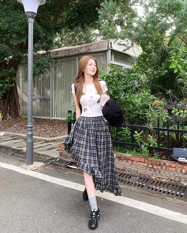 Họa tiết kẻ ca rô khó tính nhưng vẫn chinh phục mọi phong cách-4.webp