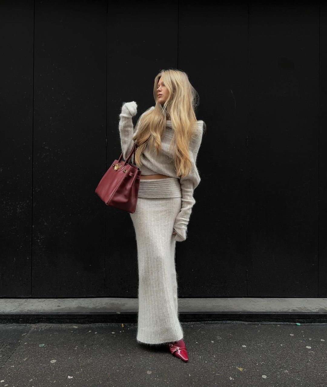 Hóa tiểu thư với 20 mẫu váy len dẫn đầu xu hướng mùa lễ hội-6.jpg