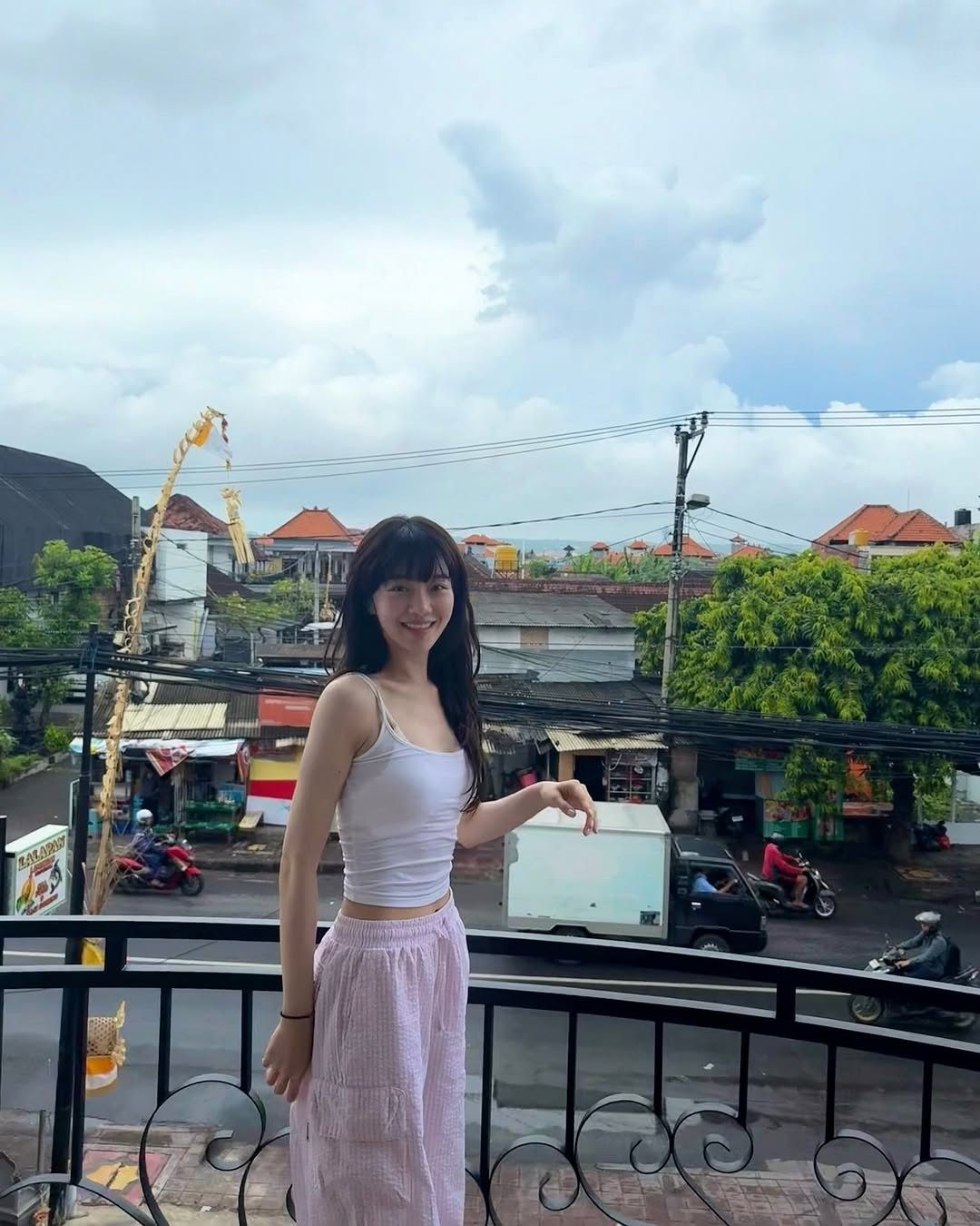 Học sao Hàn 5 lối phố item hai dây gợi cảm và thời thượng-4.jpg
