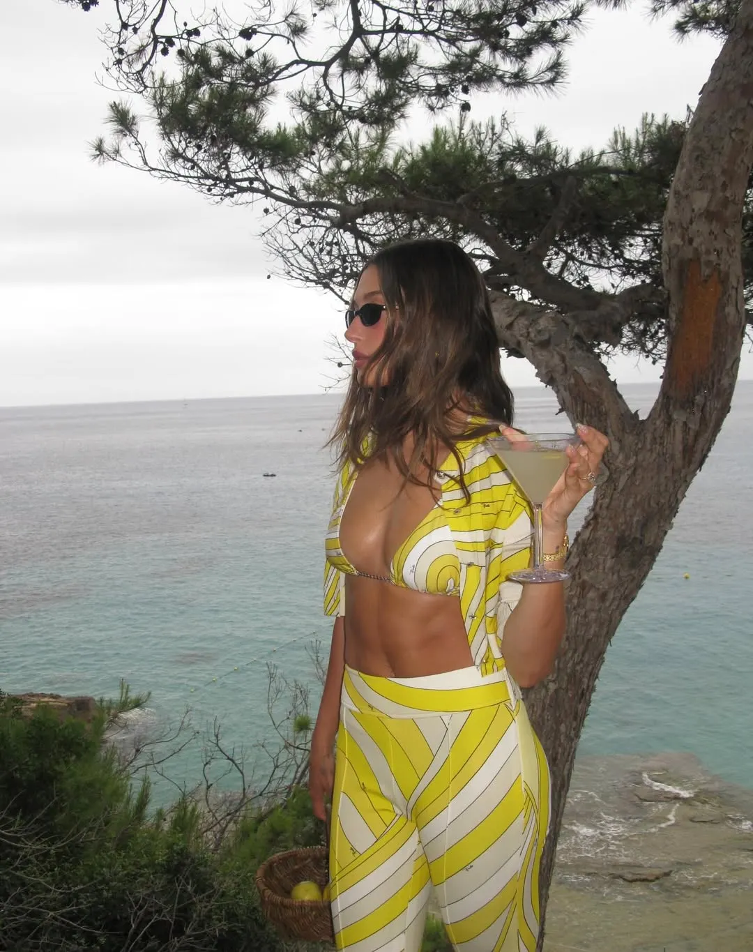 ITgirl Summer 2025 Lee Hyeri Jennie Dua Lipa diện bikini gì Hè này-1.webp