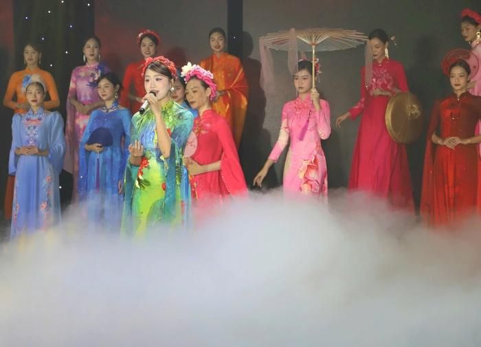 Kể câu chuyện áo dài qua 5 chủ đề đặc sắc-2.jpg