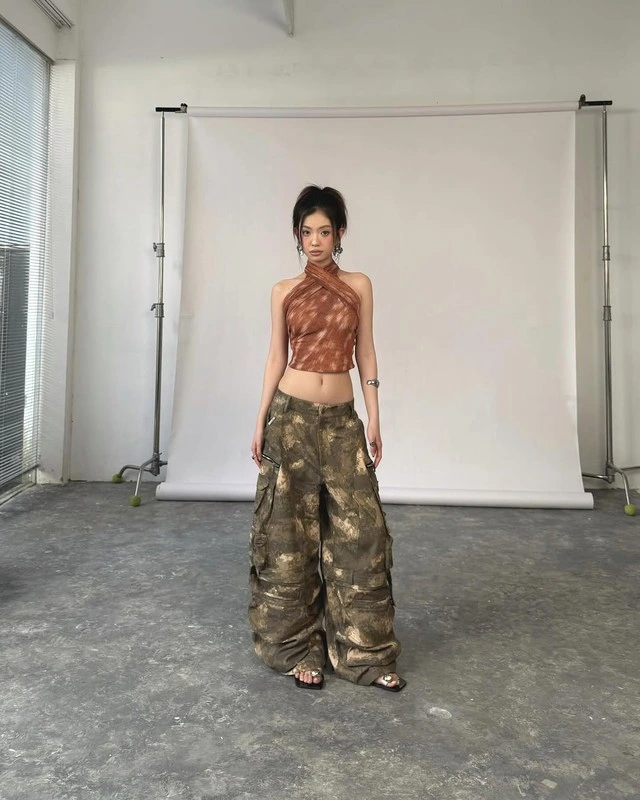 Khuấy động phong cách đường phố với quần túi hộp-7.webp