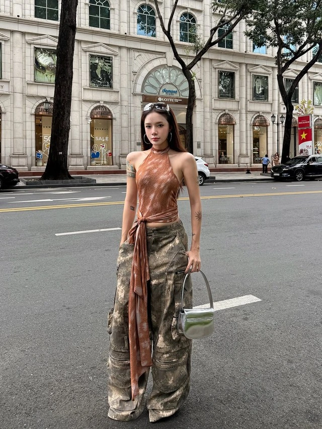 Khuấy động phong cách đường phố với quần túi hộp-8.webp