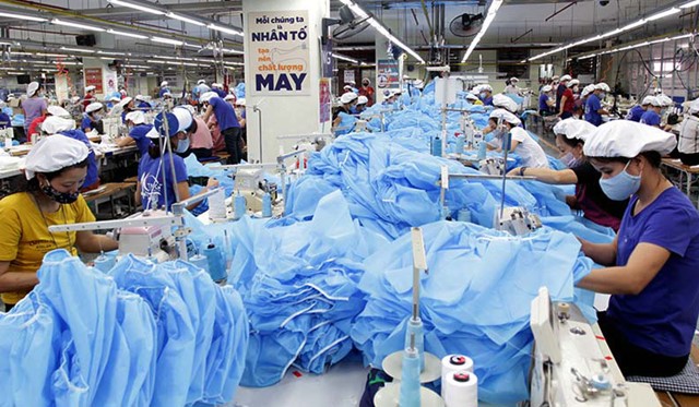 Kim ngạch nhập khẩu nguyên phụ liệu dệt may da giày tháng 12025 sụt giảm-1.jpg