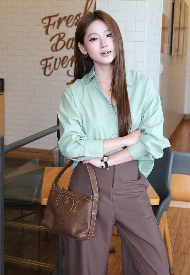 Màu sắc hợp với tông màu nâu hiện đại-1.webp