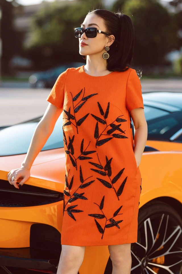 Mini dress điểm nhấn thời thượng cho thời trang couture đường phố-2.webp