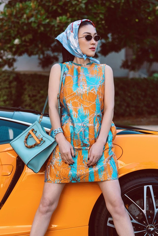 Mini dress điểm nhấn thời thượng cho thời trang couture đường phố-3.webp